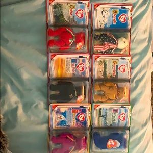 New in box set of 6 2000 Ty beanie collections